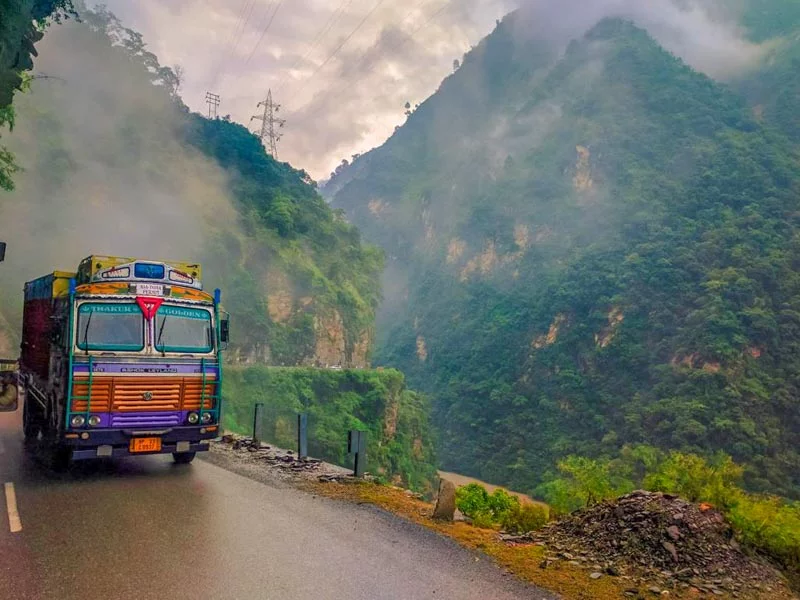 Bus to Kasol