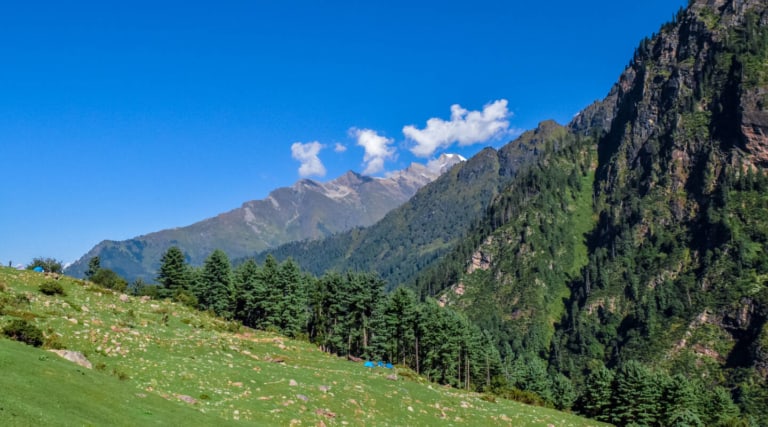 Kheerganga Trek: The Ultimate Trekkers Guide - Meander Wander