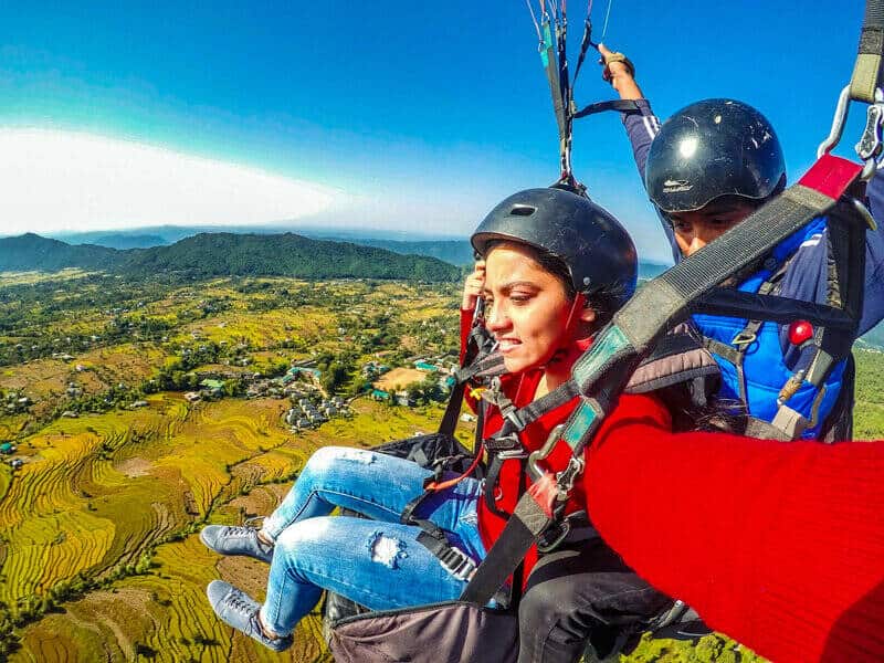 Tandem Paragliding in Bir Billing