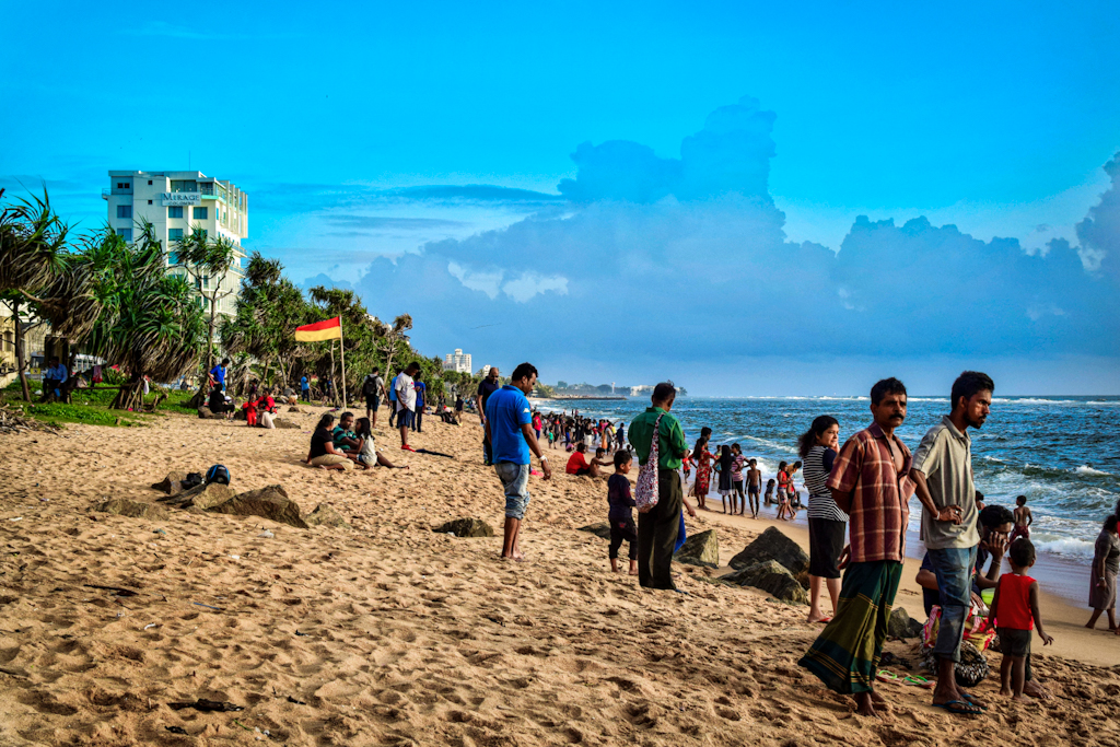 Beach full of people