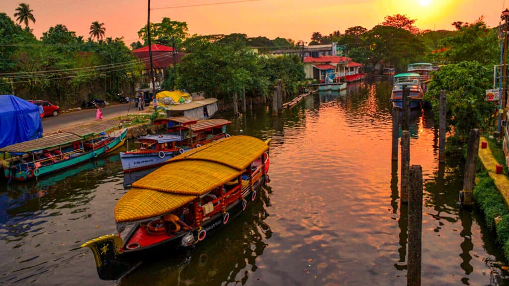 Alleppey Trip Guide: 5 Amazing Things to Do in Alleppey in 2023 ...